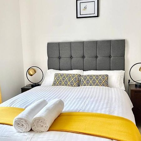 Smartrips Apartments - Lakeside/Thurrock West Thurrock Esterno foto