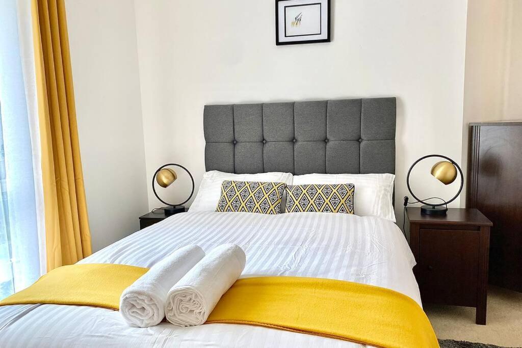 Smartrips Apartments - Lakeside/Thurrock West Thurrock Esterno foto