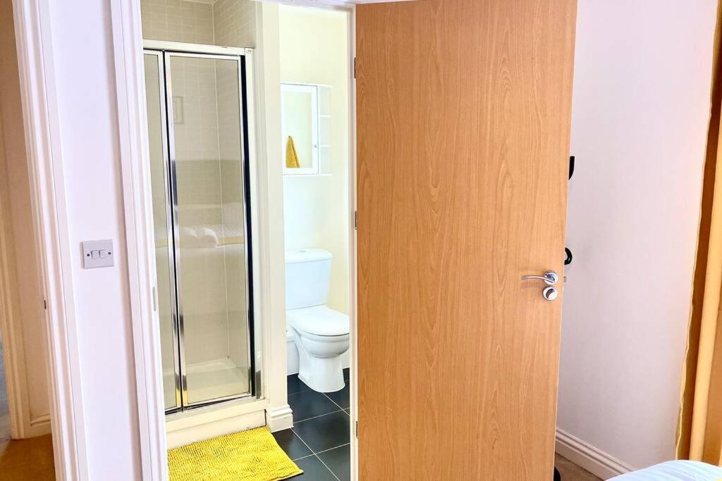 Smartrips Apartments - Lakeside/Thurrock West Thurrock Esterno foto